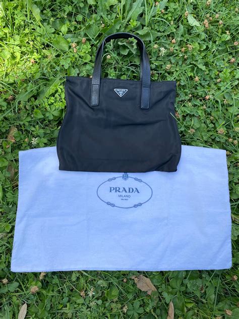 prada shopper lino vintage|prada shoulder bag.